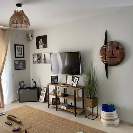 Apartamento Boutique 200 Mts To Estepona