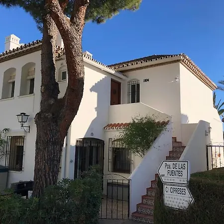 Boutique 200 Mts To Apartamento Estepona