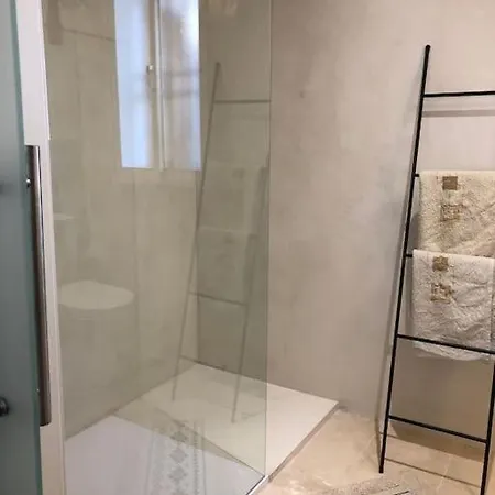 Apartamento Boutique 200 Mts To Estepona
